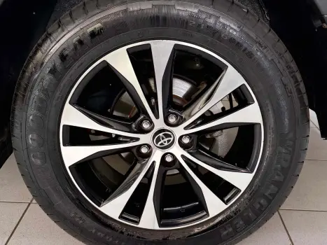 TOYOTA RAV 4 , Foto 16