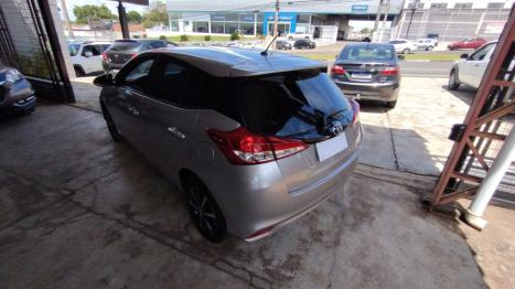 TOYOTA Yaris Hatch 1.5 16V 4P FLEX XS CONNECT MULTIDRIVE AUTOMTICO CVT, Foto 8