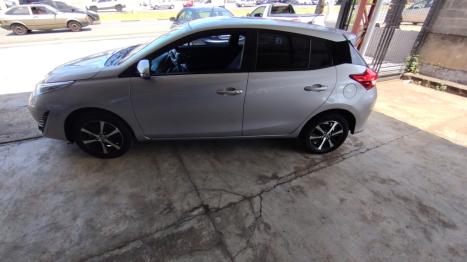 TOYOTA Yaris Hatch 1.5 16V 4P FLEX XS CONNECT MULTIDRIVE AUTOMTICO CVT, Foto 5