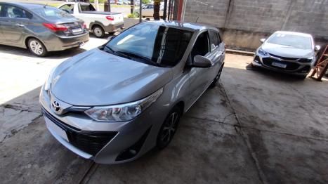 TOYOTA Yaris Hatch 1.5 16V 4P FLEX XS CONNECT MULTIDRIVE AUTOMTICO CVT, Foto 2