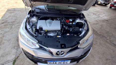 TOYOTA Yaris Hatch 1.5 16V 4P FLEX XS CONNECT MULTIDRIVE AUTOMTICO CVT, Foto 12
