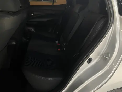 TOYOTA Yaris Hatch 1.5 16V 4P FLEX XL PLUS CONNECT MULTIDRIVE AUTOMTICO CVT, Foto 4