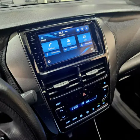 TOYOTA Yaris Hatch 1.3 16V 4P FLEX XL MULTIDRIVE AUTOMTICO CVT, Foto 7