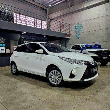 TOYOTA Yaris Hatch 1.5 16V 4P FLEX XL MULTIDRIVE AUTOMTICO CVT, Foto 1