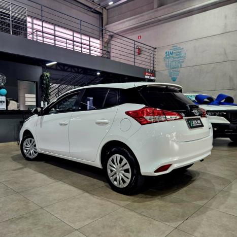 TOYOTA Yaris Hatch 1.5 16V 4P FLEX XL MULTIDRIVE AUTOMTICO CVT, Foto 5