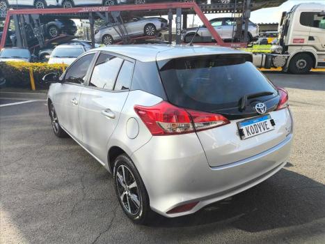 TOYOTA Yaris Hatch 1.5 16V 4P FLEX XS CONNECT MULTIDRIVE AUTOMTICO CVT, Foto 7