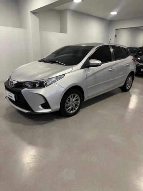 TOYOTA Yaris Hatch 1.5 16V 4P FLEX XS CONNECT MULTIDRIVE AUTOMTICO CVT, Foto 3