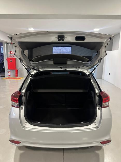 TOYOTA Yaris Hatch 1.5 16V 4P FLEX XS CONNECT MULTIDRIVE AUTOMTICO CVT, Foto 7