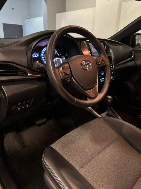 TOYOTA Yaris Hatch 1.5 16V 4P FLEX XS CONNECT MULTIDRIVE AUTOMTICO CVT, Foto 11