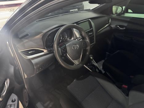 TOYOTA Yaris Hatch 1.3 16V 4P FLEX XL PLUS TECH MULTIDRIVE AUTOMTICO CVT, Foto 6
