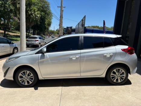 TOYOTA Yaris Hatch 1.5 16V 4P FLEX XL PLUS CONNECT MULTIDRIVE AUTOMTICO CVT, Foto 9