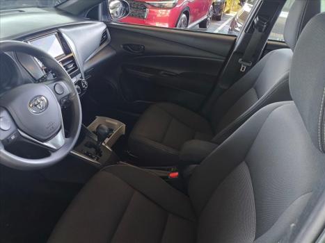 TOYOTA Yaris Hatch 1.5 16V 4P FLEX XL MULTIDRIVE AUTOMTICO CVT, Foto 11
