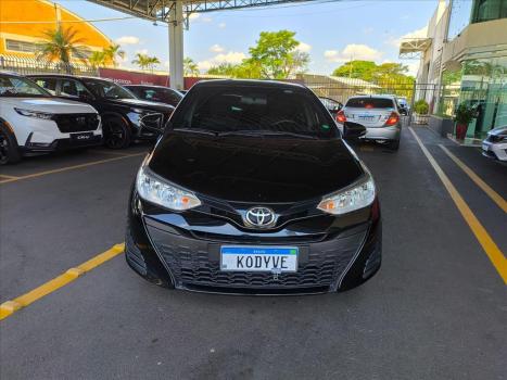 TOYOTA Yaris Hatch 1.5 16V 4P FLEX XL PLUS CONNECT MULTIDRIVE AUTOMTICO CVT, Foto 3