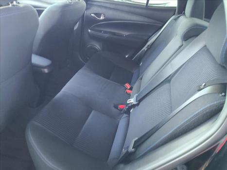 TOYOTA Yaris Hatch 1.5 16V 4P FLEX XL PLUS CONNECT MULTIDRIVE AUTOMTICO CVT, Foto 10