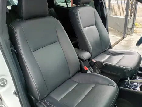 TOYOTA Yaris Hatch 1.5 16V 4P FLEX XLS CONNECT MULTIDRIVE AUTOMTICO CVT, Foto 9