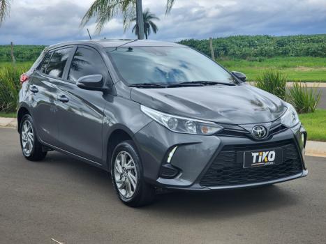 TOYOTA Yaris Hatch 1.5 16V 4P FLEX XS CONNECT MULTIDRIVE AUTOM�TICO CVT, Foto 2