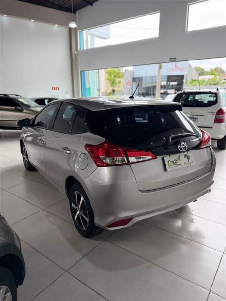 TOYOTA Yaris Hatch 1.5 16V 4P FLEX XLS MULTIDRIVE AUTOM�TICO CVT, Foto 4