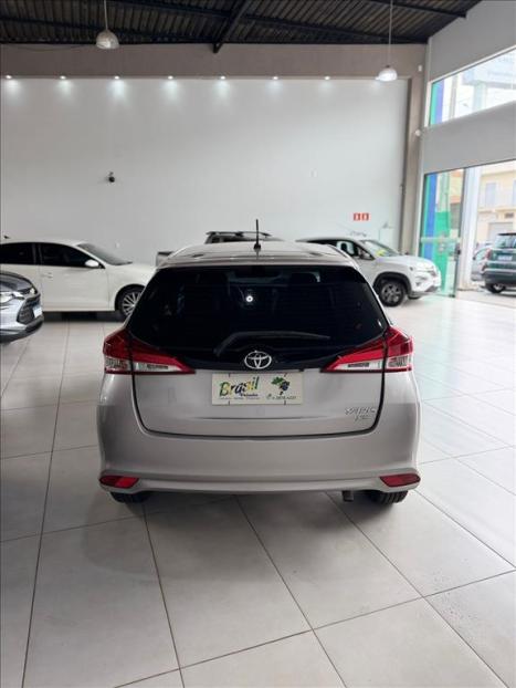 TOYOTA Yaris Hatch 1.5 16V 4P FLEX XLS MULTIDRIVE AUTOM�TICO CVT, Foto 5