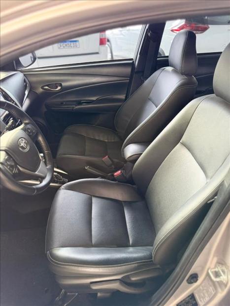 TOYOTA Yaris Hatch 1.5 16V 4P FLEX XLS MULTIDRIVE AUTOM�TICO CVT, Foto 8