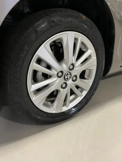 TOYOTA Yaris Hatch 1.3 16V 4P FLEX XL MULTIDRIVE AUTOM�TICO CVT, Foto 17