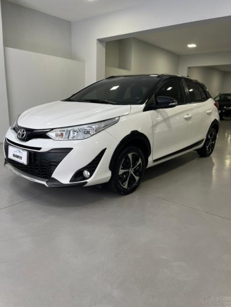 TOYOTA Yaris Hatch 1.5 16V 4P FLEX X WAY MULTIDRIVE AUTOM�TICO CVT, Foto 3