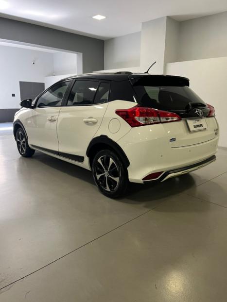 TOYOTA Yaris Hatch 1.5 16V 4P FLEX X WAY MULTIDRIVE AUTOM�TICO CVT, Foto 6