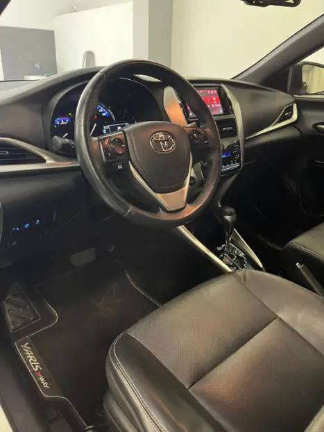 TOYOTA Yaris Hatch 1.5 16V 4P FLEX X WAY MULTIDRIVE AUTOM�TICO CVT, Foto 11