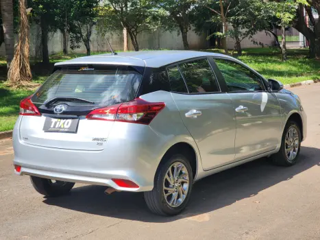 TOYOTA Yaris Hatch 1.5 16V 4P FLEX XS CONNECT MULTIDRIVE AUTOM�TICO CVT, Foto 6