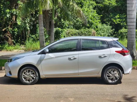 TOYOTA Yaris Hatch 1.5 16V 4P FLEX XS CONNECT MULTIDRIVE AUTOM�TICO CVT, Foto 7