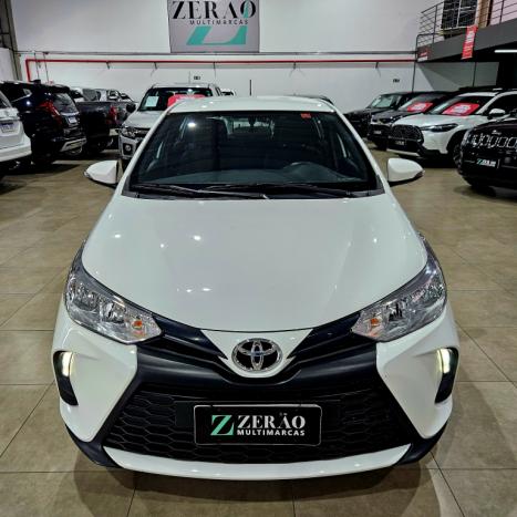 TOYOTA Yaris Hatch 1.5 16V 4P FLEX XL MULTIDRIVE AUTOM�TICO CVT, Foto 2