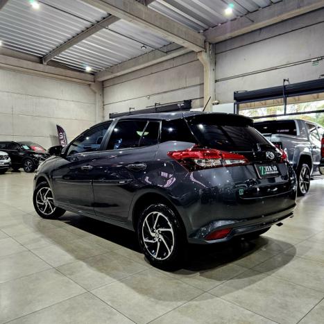 TOYOTA Yaris Hatch 1.5 16V 4P FLEX XLS MULTIDRIVE AUTOM�TICO CVT, Foto 5
