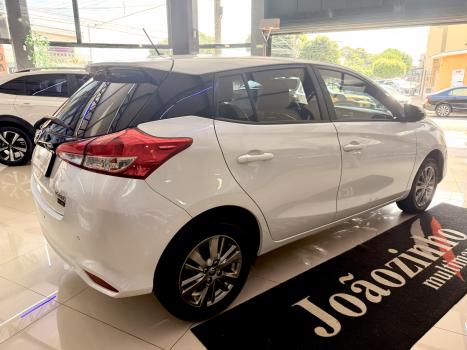 TOYOTA Yaris Hatch 1.5 16V 4P FLEX XL PLUS CONNECT MULTIDRIVE AUTOM�TICO CVT, Foto 9