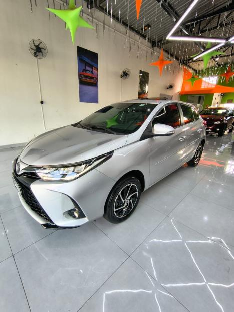 TOYOTA Yaris Hatch 1.5 16V 4P FLEX XLS MULTIDRIVE AUTOM�TICO CVT, Foto 2