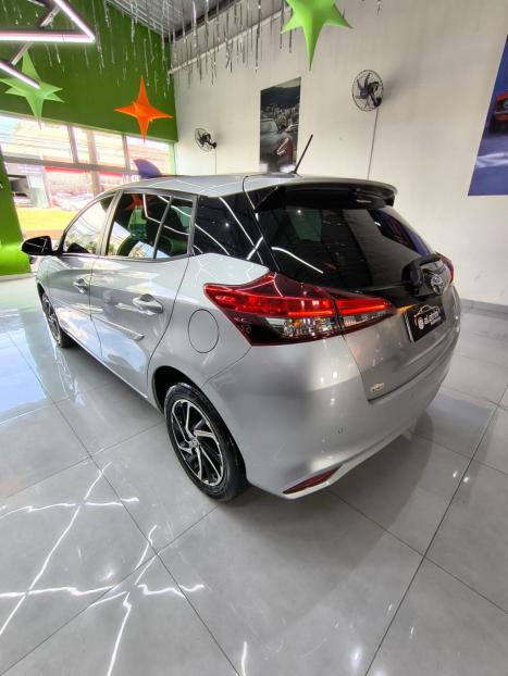 TOYOTA Yaris Hatch 1.5 16V 4P FLEX XLS MULTIDRIVE AUTOM�TICO CVT, Foto 5