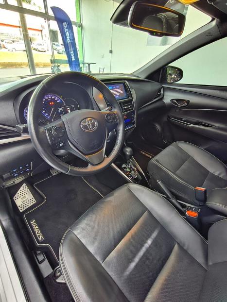 TOYOTA Yaris Hatch 1.5 16V 4P FLEX XLS MULTIDRIVE AUTOM�TICO CVT, Foto 10