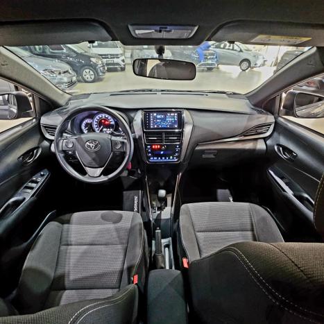 TOYOTA Yaris Hatch 1.5 16V 4P FLEX XL MULTIDRIVE AUTOM�TICO CVT, Foto 6