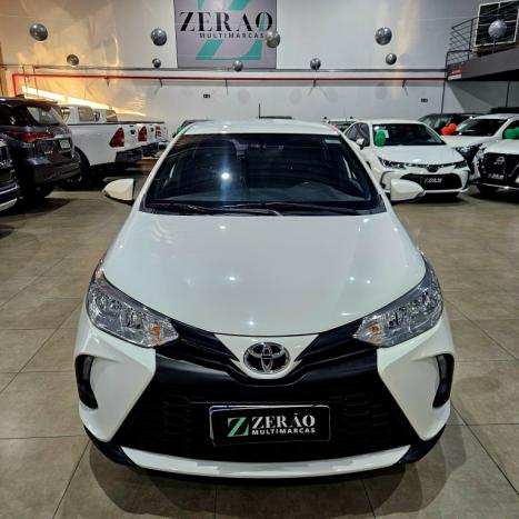 TOYOTA Yaris Hatch 1.5 16V 4P FLEX XL MULTIDRIVE AUTOM�TICO CVT, Foto 2
