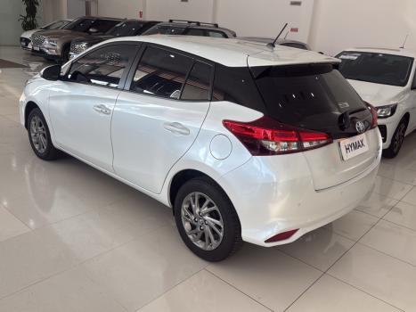 TOYOTA Yaris Hatch 1.5 16V 4P FLEX XS MULTIDRIVE AUTOM�TICO CVT, Foto 5