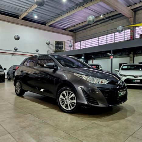 TOYOTA Yaris Hatch 1.5 16V 4P FLEX XL MULTIDRIVE AUTOM�TICO CVT, Foto 1