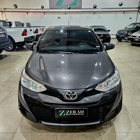 TOYOTA Yaris Hatch 1.5 16V 4P FLEX XL MULTIDRIVE AUTOM�TICO CVT, Foto 2