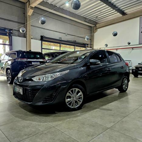 TOYOTA Yaris Hatch 1.5 16V 4P FLEX XL MULTIDRIVE AUTOM�TICO CVT, Foto 3