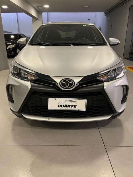 TOYOTA Yaris Hatch 1.5 16V 4P FLEX XS MULTIDRIVE AUTOM�TICO CVT, Foto 2