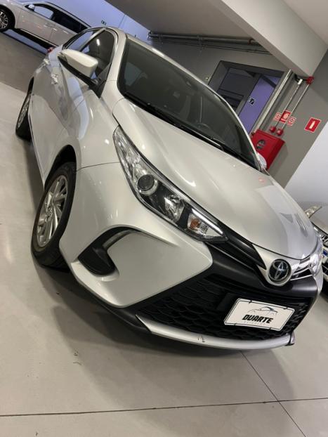 TOYOTA Yaris Hatch 1.5 16V 4P FLEX XS MULTIDRIVE AUTOM�TICO CVT, Foto 7