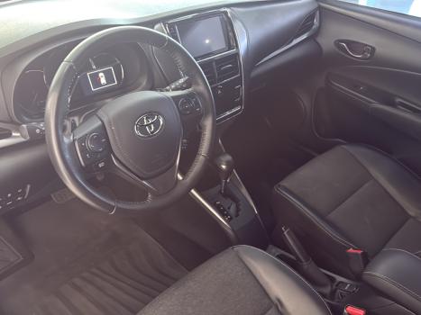 TOYOTA Yaris Hatch 1.5 16V 4P FLEX XS MULTIDRIVE AUTOM�TICO CVT, Foto 8