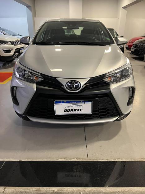 TOYOTA Yaris Hatch 1.5 16V 4P FLEX XS MULTIDRIVE AUTOM�TICO CVT, Foto 2