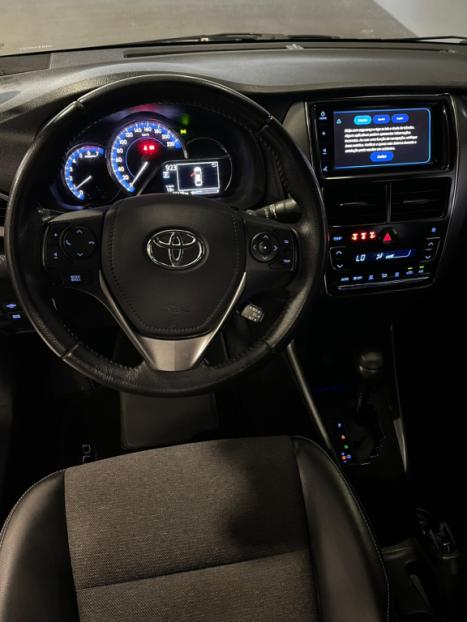 TOYOTA Yaris Hatch 1.5 16V 4P FLEX XS MULTIDRIVE AUTOM�TICO CVT, Foto 13