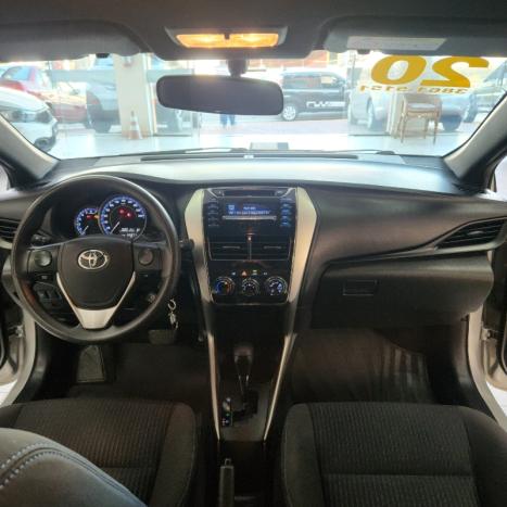 TOYOTA Yaris Hatch 1.3 16V 4P FLEX XL, Foto 6