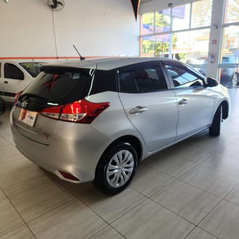 TOYOTA Yaris Hatch 1.3 16V 4P FLEX XL, Foto 11
