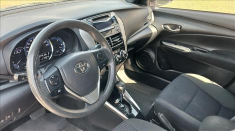 TOYOTA Yaris Hatch 1.5 16V 4P FLEX XL MULTIDRIVE AUTOM�TICO CVT, Foto 7
