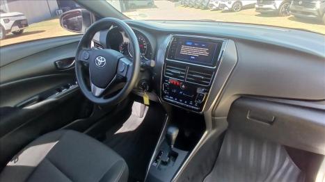 TOYOTA Yaris Hatch 1.5 16V 4P FLEX XL MULTIDRIVE AUTOMÁTICO CVT, Foto 14